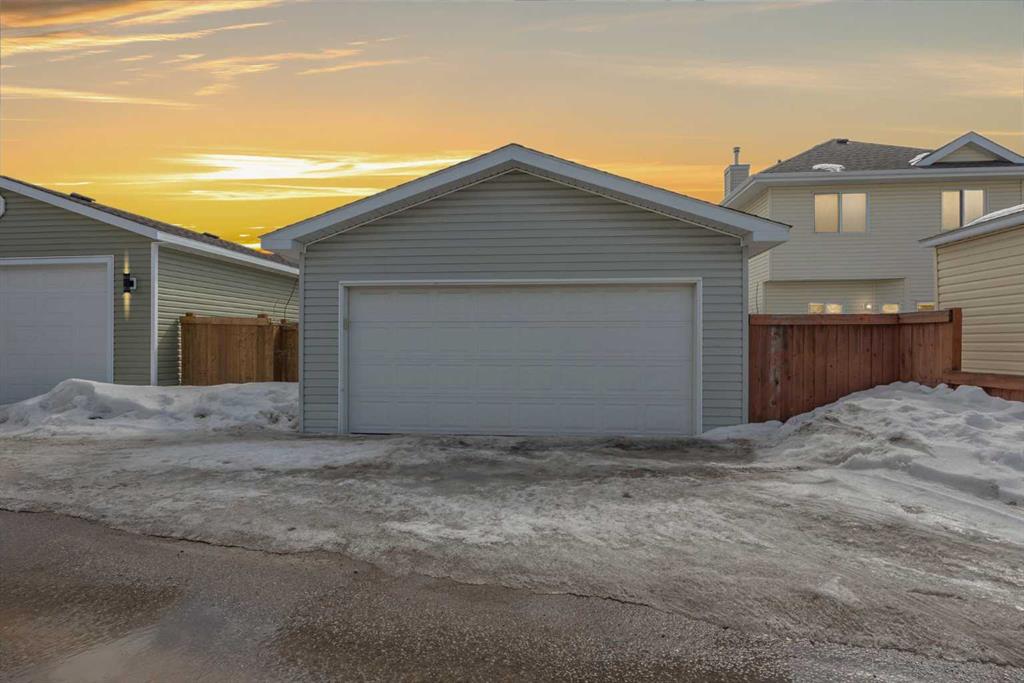Third View of 253 Pickles Crescent , Timberlea, Fort McMurray, Alberta, T9K 2T6
