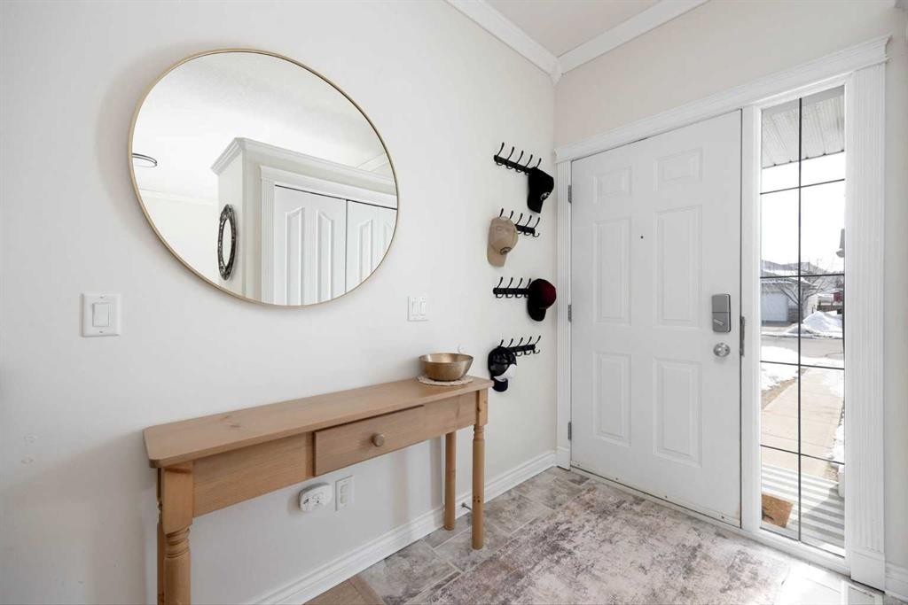 Fifth View of 253 Pickles Crescent , Timberlea, Fort McMurray, Alberta, T9K 2T6