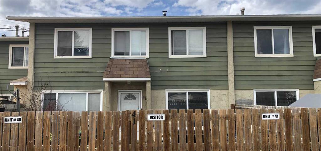 101 #41 MILL Street , A2303642, Alberta,