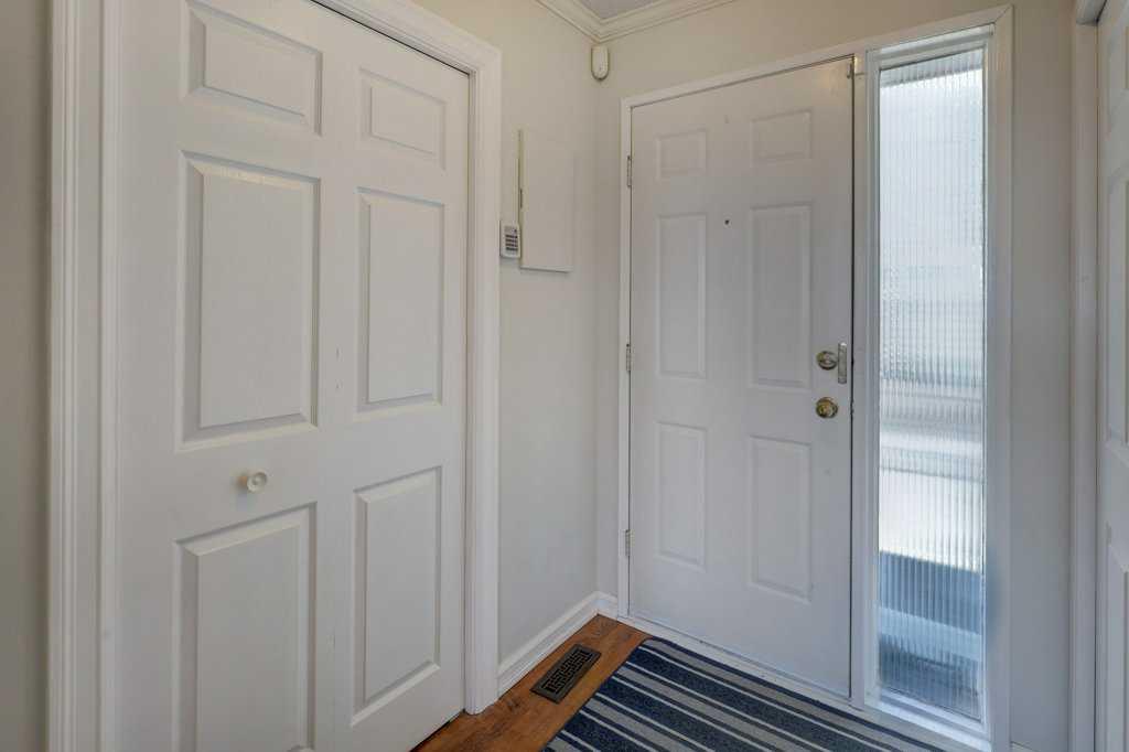 Fourth View of 3, 101 Grier Terrace NE, Greenview, Calgary, Alberta, T2K 5Y6