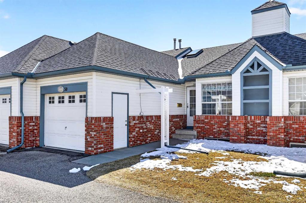 Second View of 50, 12 Woodside Rise NW, Woodside, Airdrie, Alberta, T4B 2L3