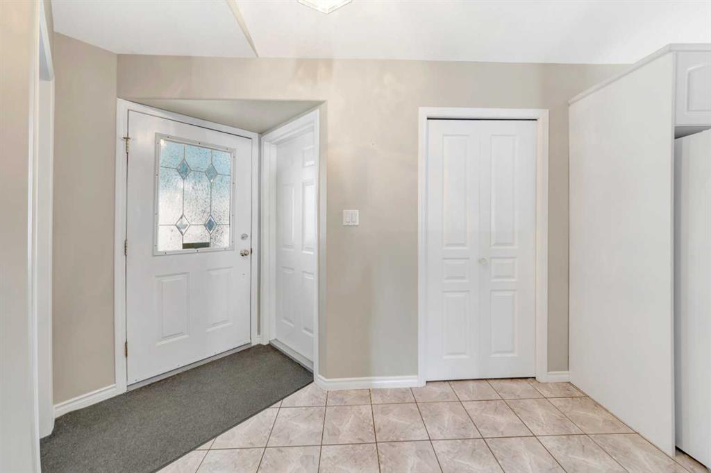 Fourth View of 5318 46 Street , West Lloydminster, Lloydminster, Alberta, T9V 0E1