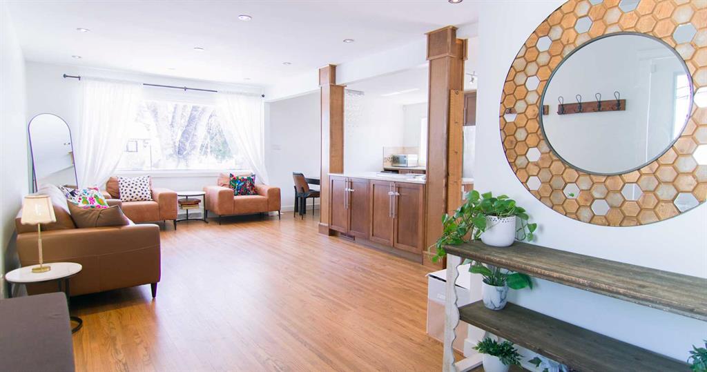 Third View of 15 Hamlet Road SW, Haysboro, Calgary, Alberta, T2V 3C9