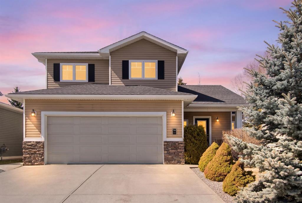 Second View of 786 Stonehaven Drive , NONE, Carstairs, Alberta, T0M0N0