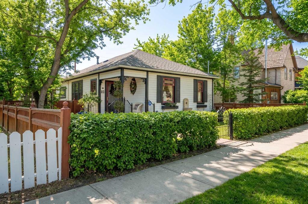 81 Elma Street W, A2303847, Alberta,