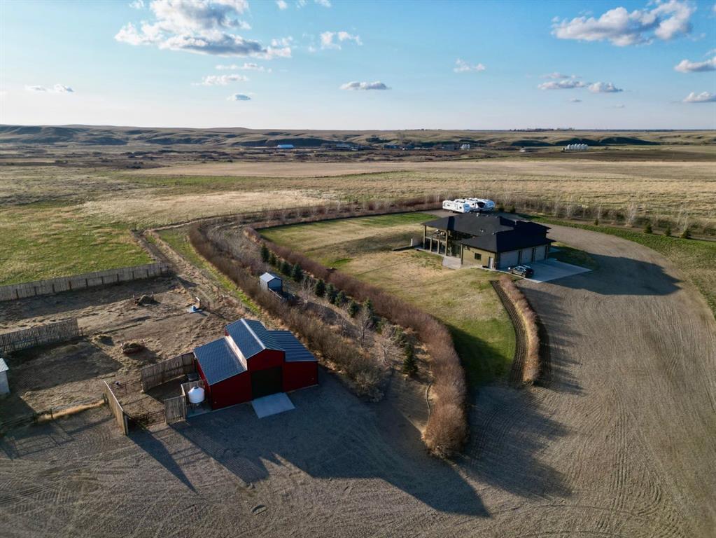 11232 Black & White Trail , A2303885, Alberta,