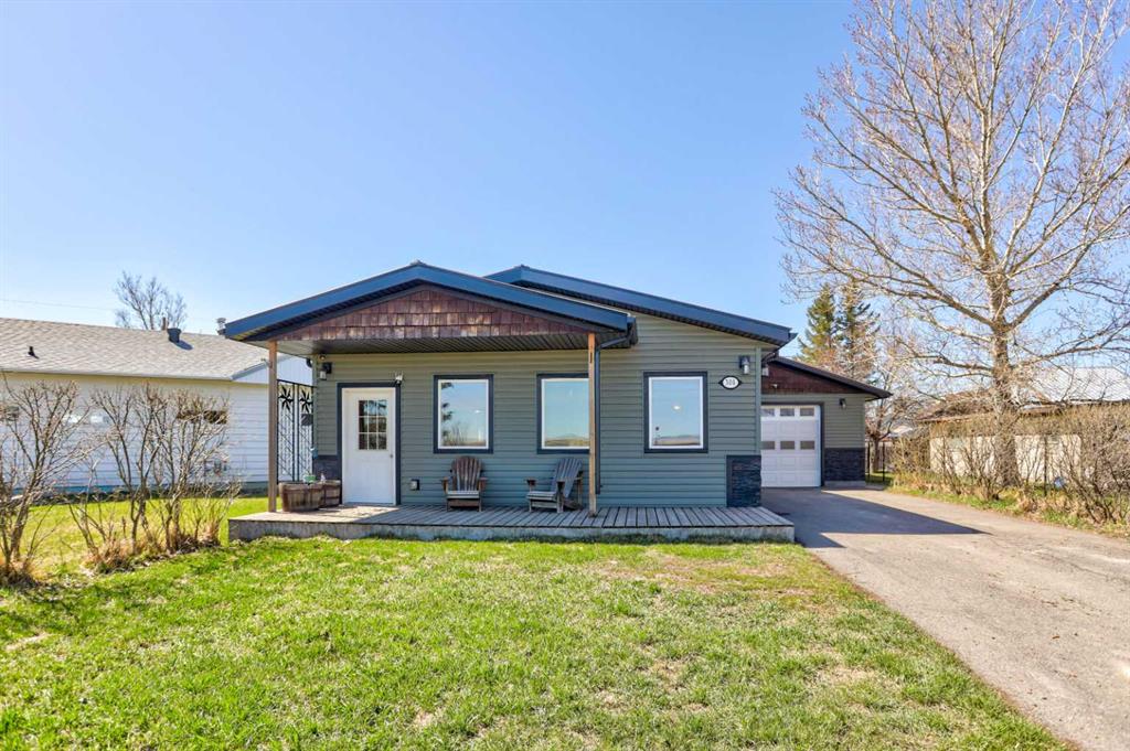 304 3 Avenue , A2303927, Alberta,