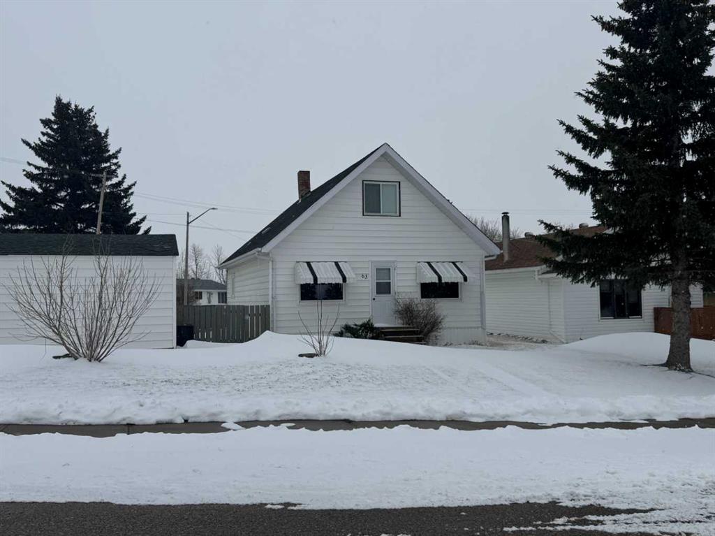 61 Mackenzie Avenue , A2303952, Alberta,