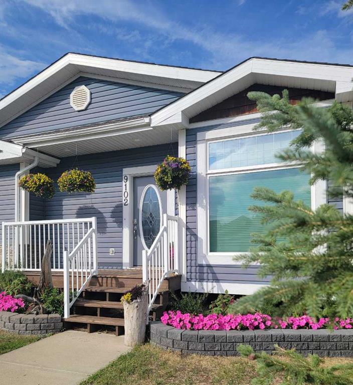 Second View of 9102 127 Avenue , Shaftesbury Estates, Peace River, Alberta, T8S1W7