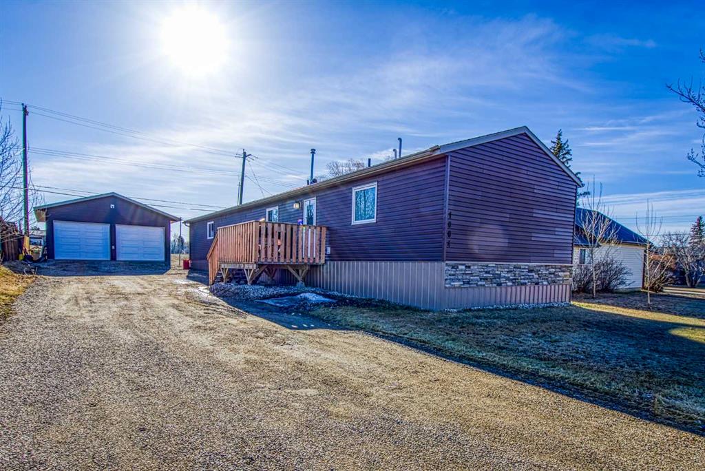 Second View of 1004 6th Avenue , N/A, Beaverlodge, Alberta, T0H 0C0