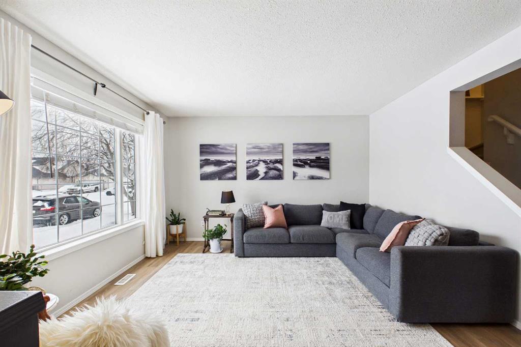 Third View of 6 Green Meadow Crescent , Green Meadow, Strathmore, Alberta, T1P 1H4