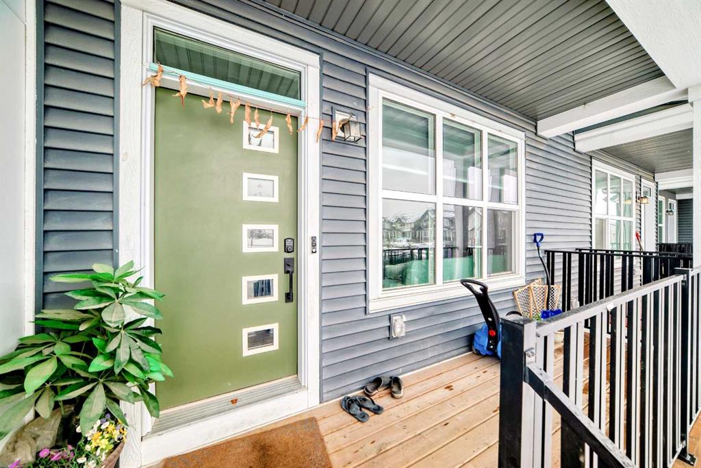 Fifth View of 33 Savanna Manor NE, Saddle Ridge, Calgary, Alberta, T3J 2J8