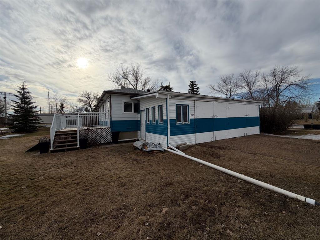 125 2 Avenue E, A2304072, Alberta,