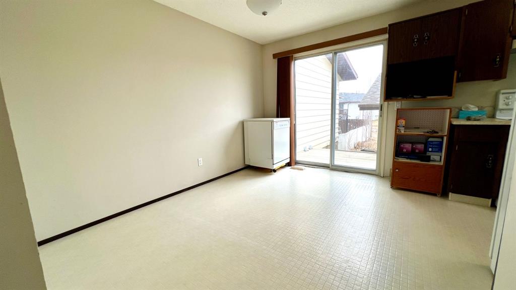 Fifth View of 177 Shacker Cres  , Hanna, Hanna, Alberta, T0J 1P0