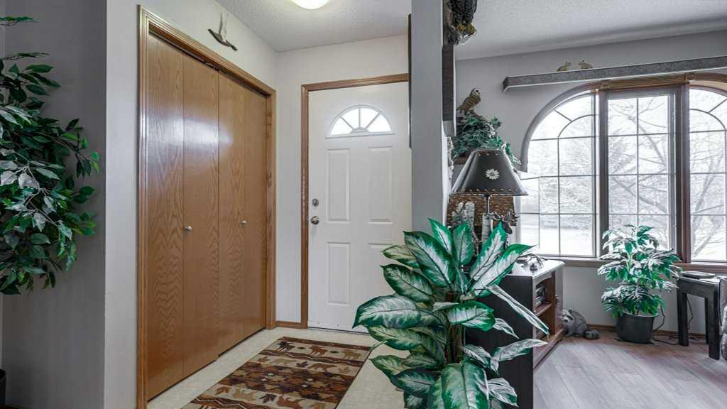 Third View of 10 Douglas Avenue , Deer Park Estates, Red Deer, Alberta, T4R2L4