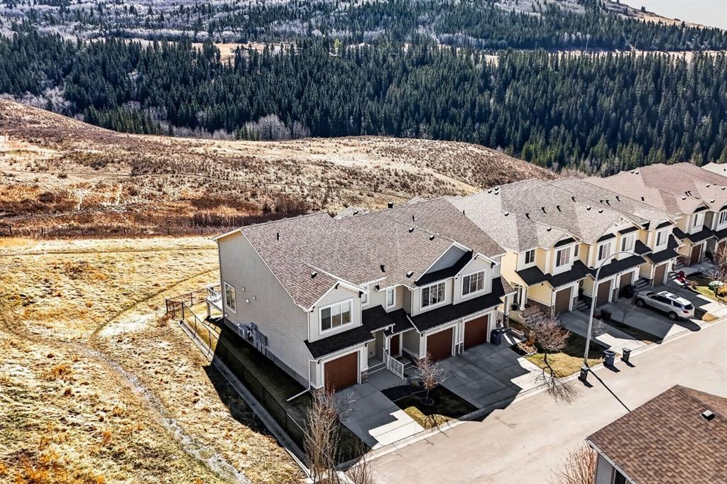205 Sunset Point , A2304166, Alberta,