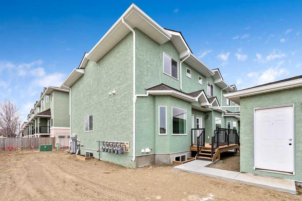 Fourth View of 401 Strathcona Circle , Strathaven, Strathmore, Alberta, T1P 0B1