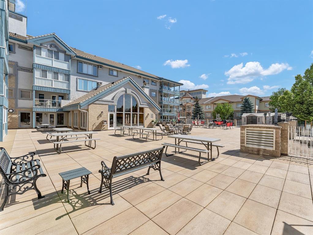 Fifth View of 107, 1535 Southview Drive SE, Southview-Park Meadows, Medicine Hat, Alberta, T1B 4H8