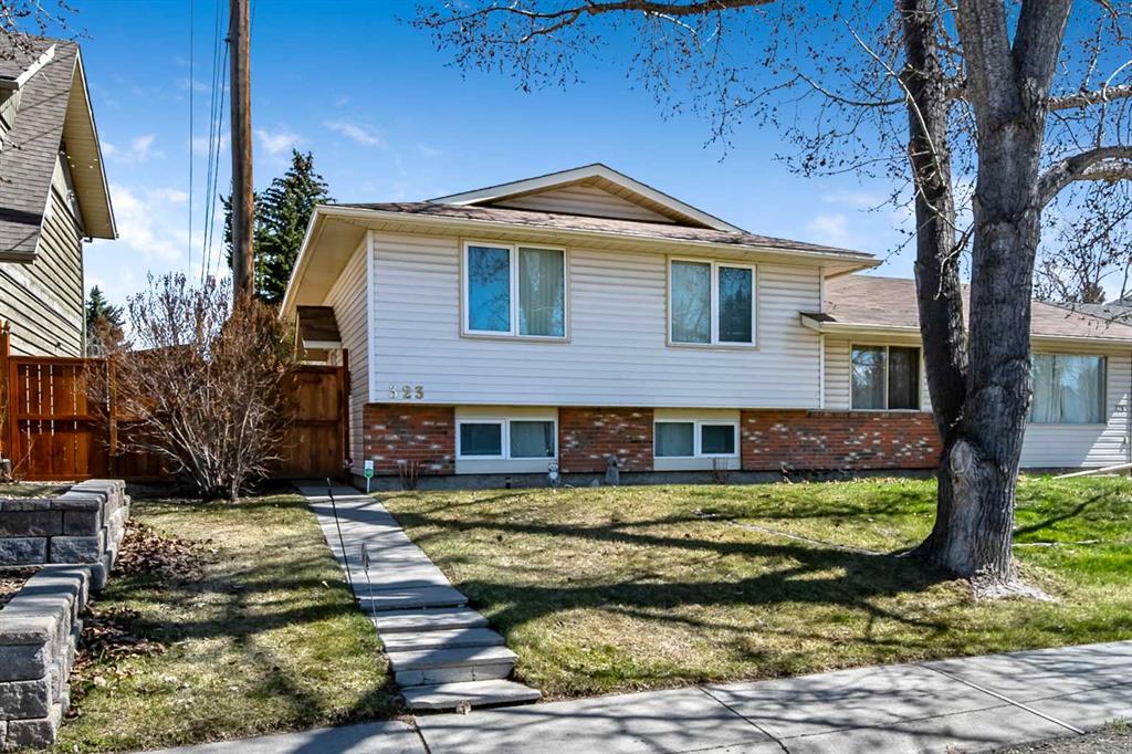 Second View of 323 Woodvale Crescent SW, Woodlands, Calgary, Alberta, T2W 3L3