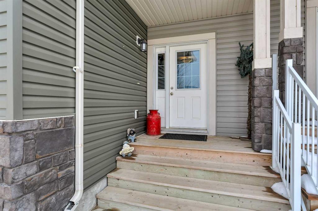 Third View of 17 Crestview Boulevard , Crestview, Sylvan Lake, Alberta, T4S 0N4