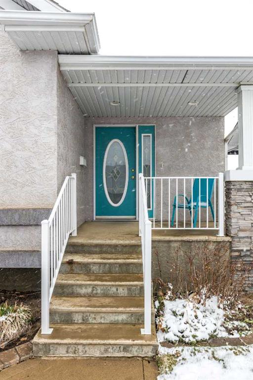 Fourth View of 632 Hemingway Crescent NE, Northeast Crescent Heights, Medicine Hat, Alberta, T1C1X5