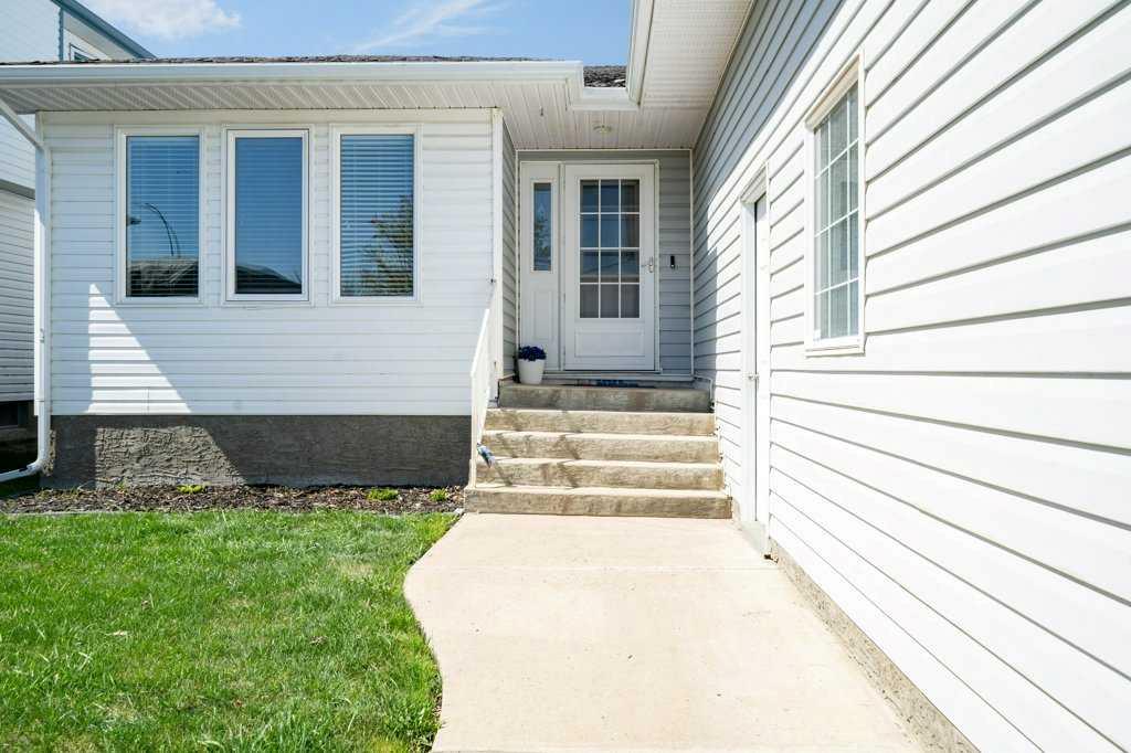 Fourth View of 46 Sage Close SE, SE Southridge, Medicine Hat, Alberta, T1B 4H7