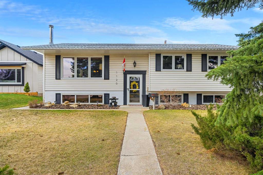 1120 Lake Wapta Place SE, A2304347, Alberta,