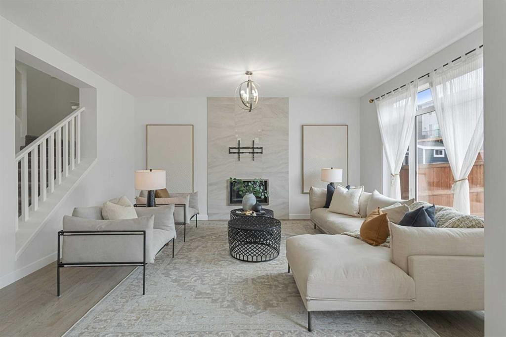 326 Crestmont Drive SW, A2304352, Alberta,