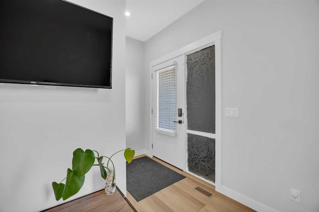 Fifth View of 32 Silverton Glen Green SW, Silverado, Calgary, Alberta, T2X 5B8