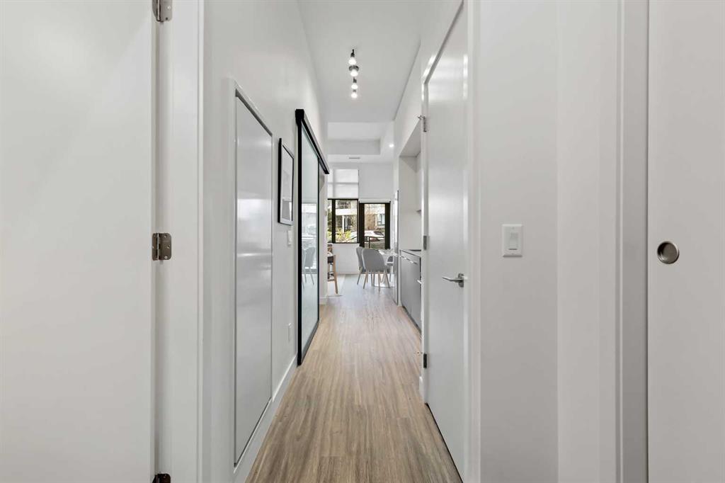 Third View of 713, 730 2 Avenue SW, Eau Claire, Calgary, Alberta, T2P 1R8