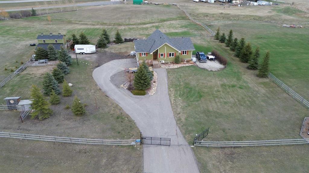 349030 Tamarack Drive E, A2304397, Alberta,