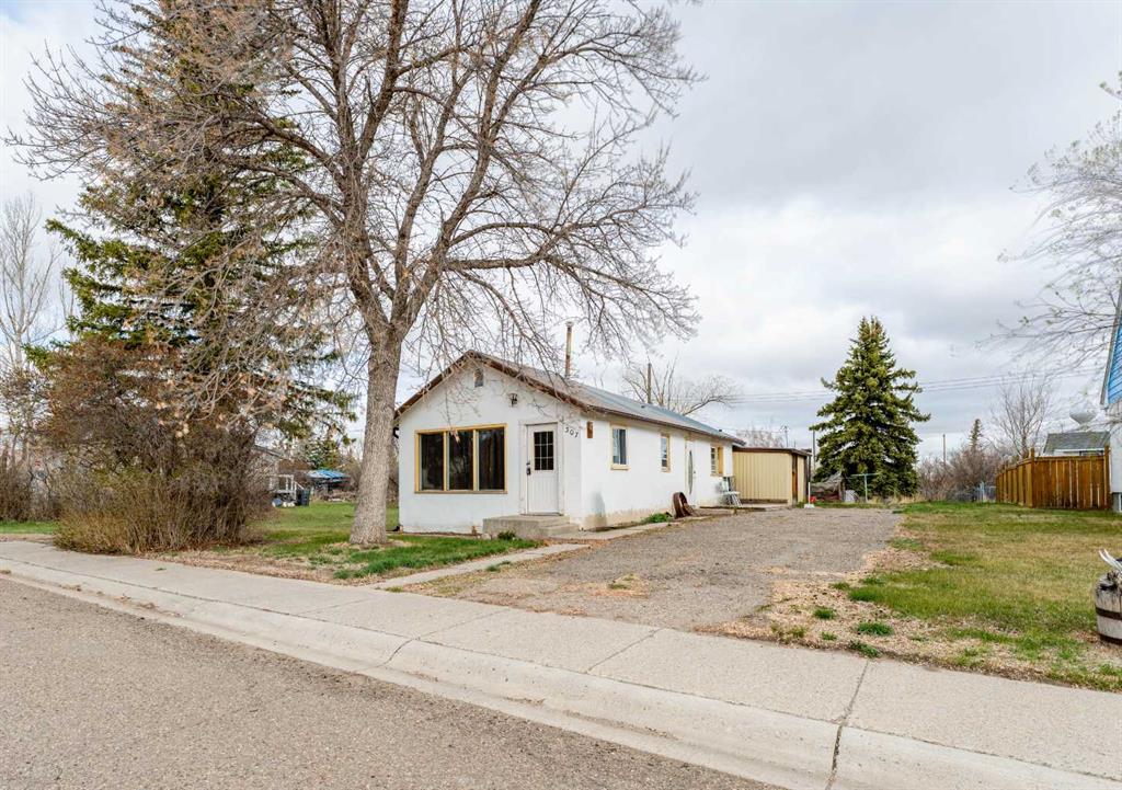 307 1 Avenue S, A2304429, Alberta,