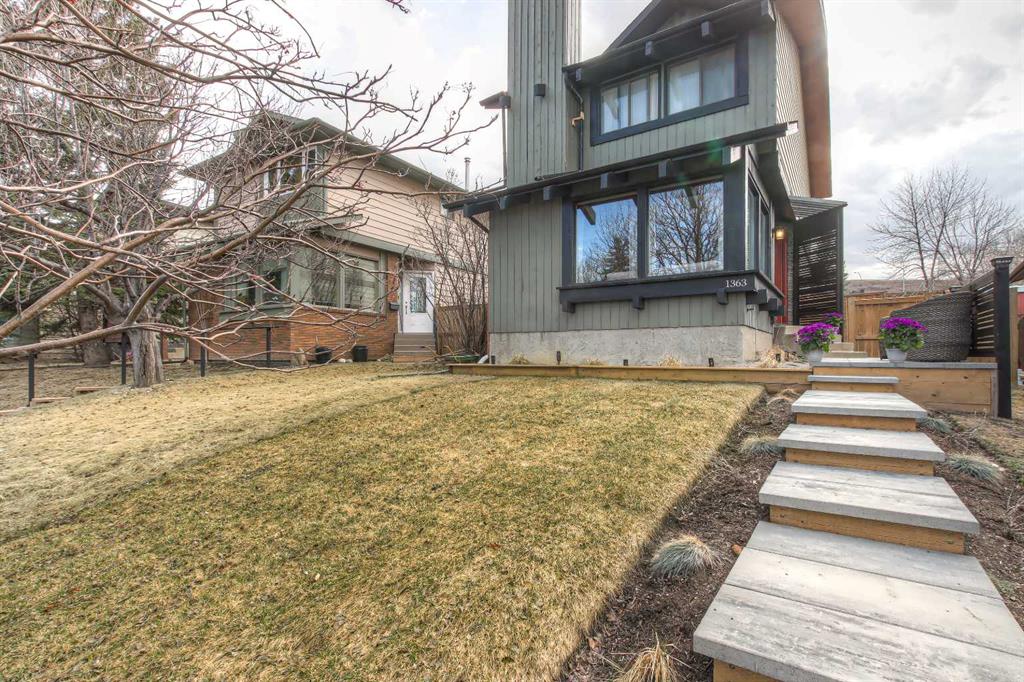 1363 Berkley Drive NW, A2304460, Alberta,