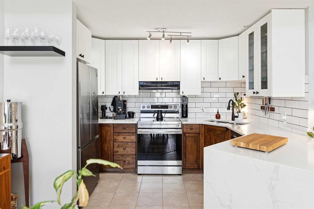 Fourth View of 406, 1631 28 Avenue SW, South Calgary, Calgary, Alberta, T2T 1J5