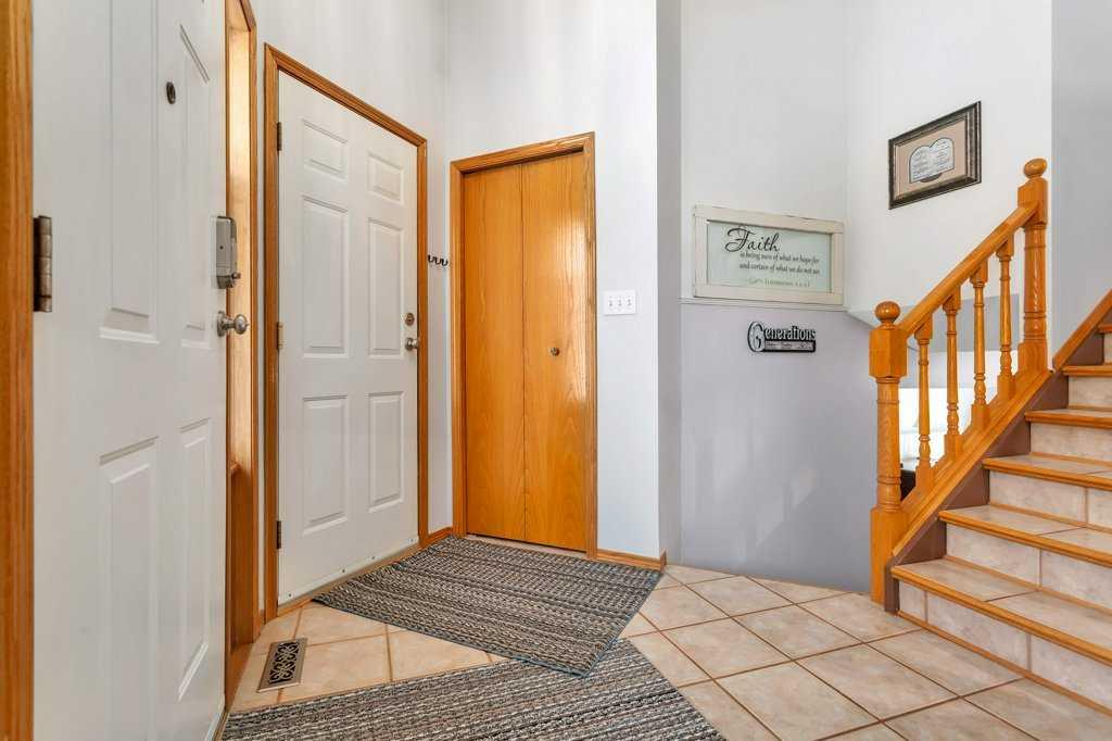 Fifth View of 8 Petticoat Lane , English Estates, Lacombe, Alberta, T4L 1T6