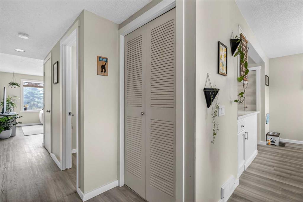 Fourth View of 57, 2300 Oakmoor Drive SW, Palliser, Calgary, Alberta, T2V4N7
