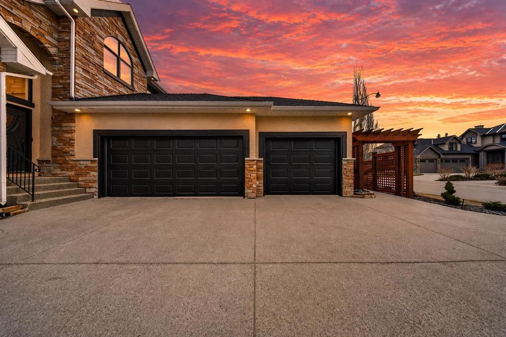 Fourth View of 2621 Evercreek Bluffs Way SW, Evergreen, Calgary, Alberta, T2Y 4P5
