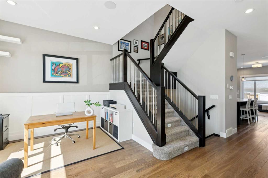 Fifth View of 646 24 Avenue NW, Mount Pleasant, Calgary, Alberta, T2M 1X5