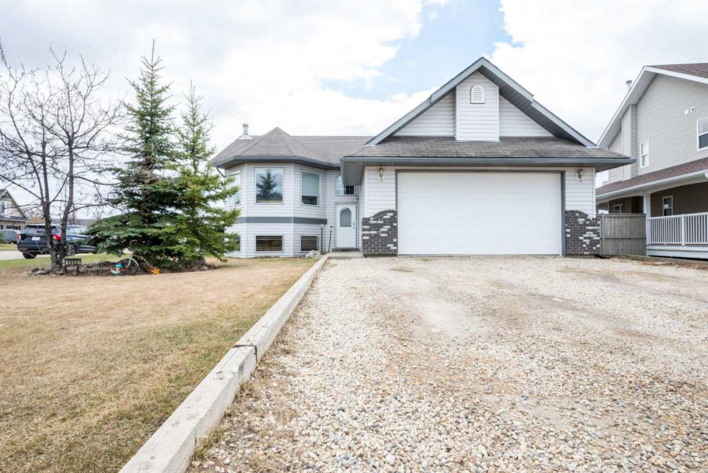 1052 10 Street , A2304653, Alberta,