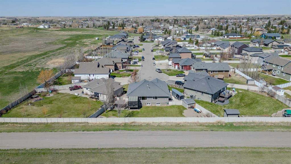 Fourth View of 397 S 250 W  , NONE, Raymond, Alberta, T0K 2S0
