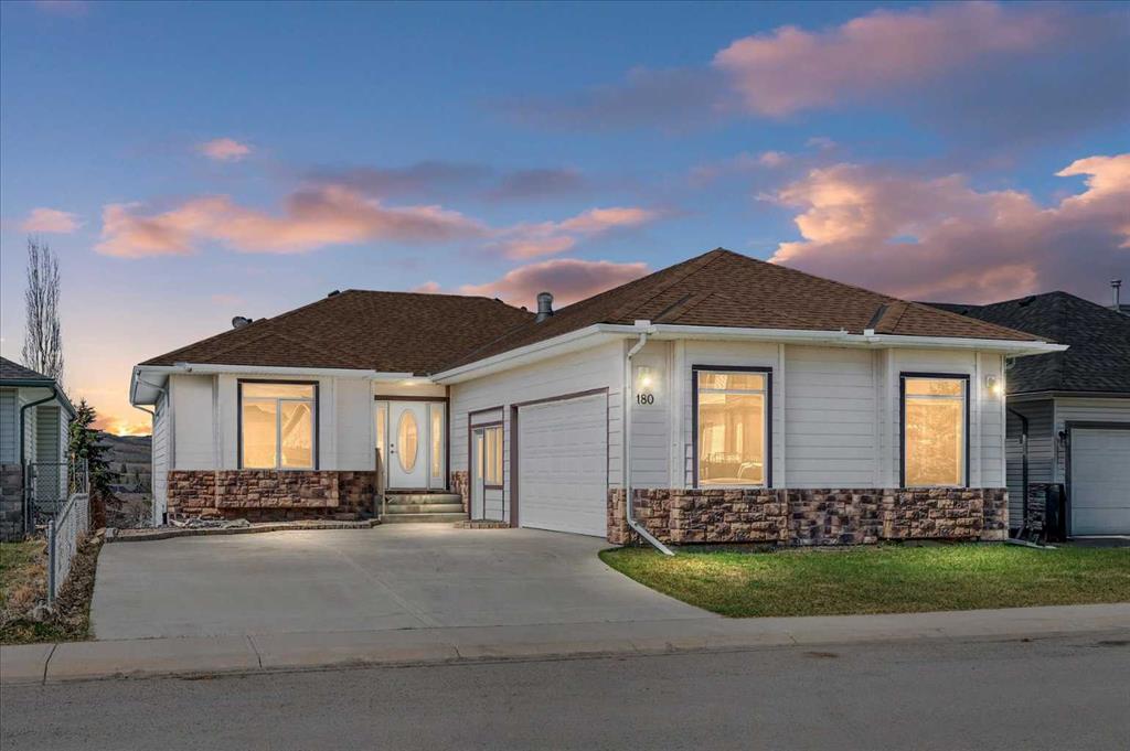 180 Willow Ridge Manor SW, A2304705, Alberta,