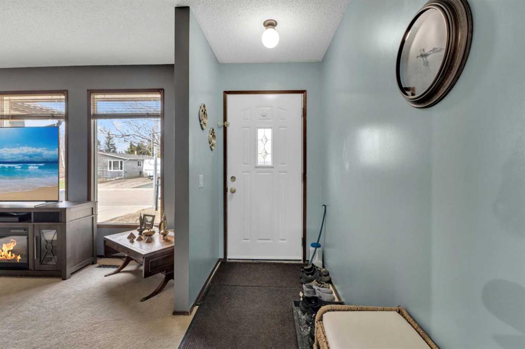 Third View of 5433 55 Street , NONE, Olds, Alberta, T4H1J8