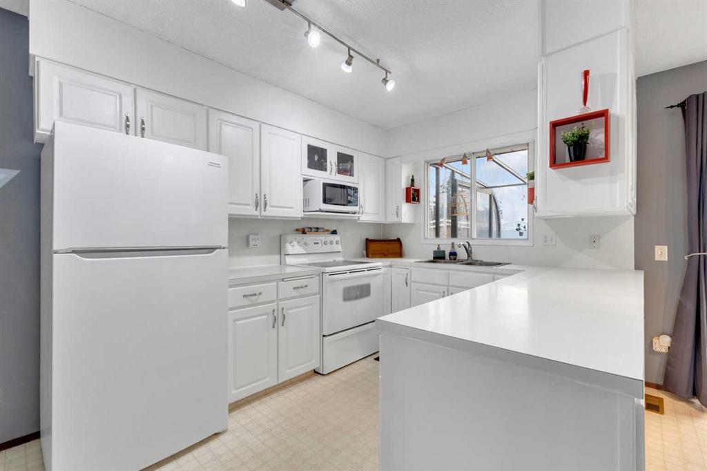 Fourth View of 5433 55 Street , NONE, Olds, Alberta, T4H1J8