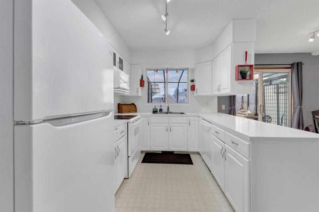 Fifth View of 5433 55 Street , NONE, Olds, Alberta, T4H1J8