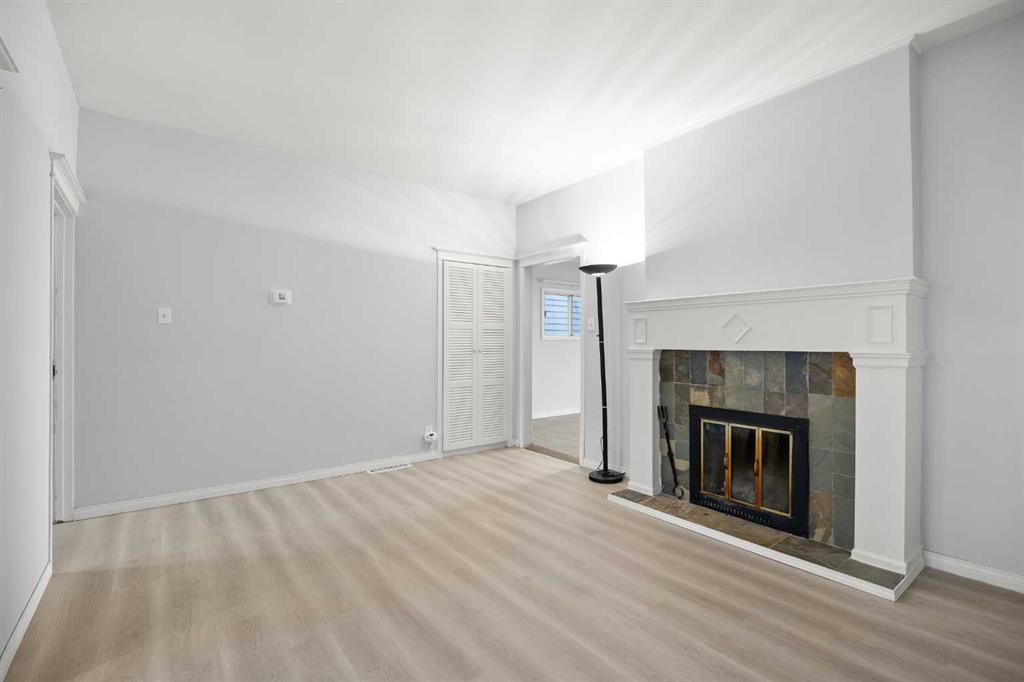 Third View of 528 21 Avenue SW, Cliff Bungalow, Calgary, Alberta, T2S 0H1