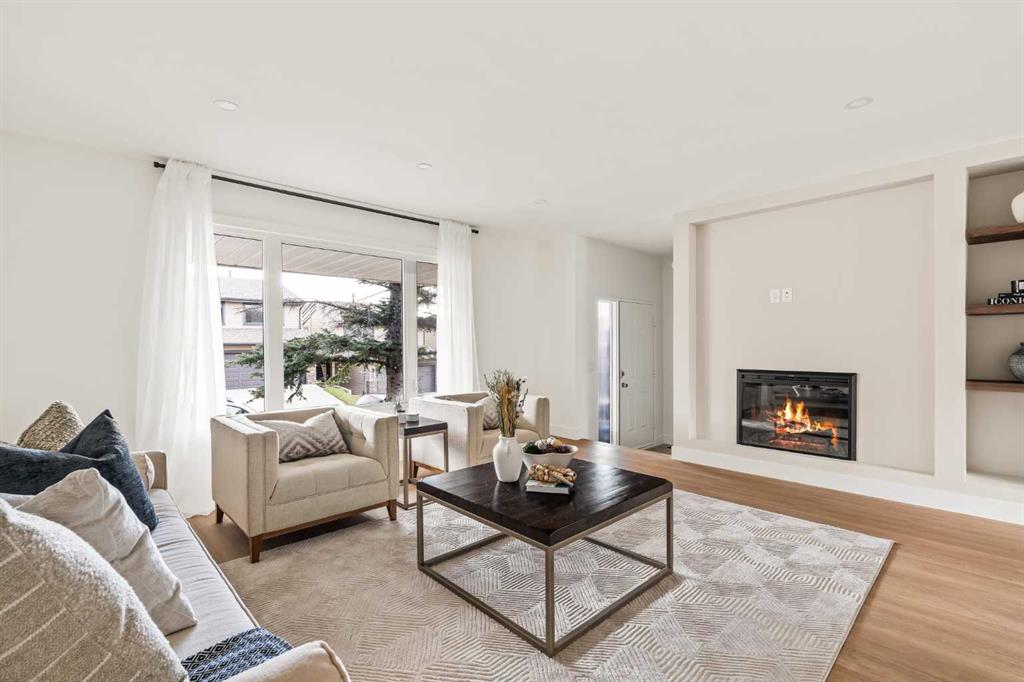 11 Coach Manor Rise SW, A2304872, Alberta,