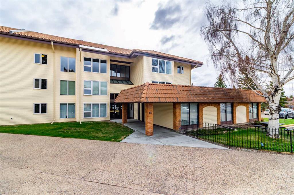 110, 65 Temple Blvd W  , A2304898, Alberta,