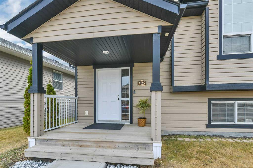 Third View of 628 Lancaster Drive , Lonsdale, Red Deer, Alberta, T4R 0H1