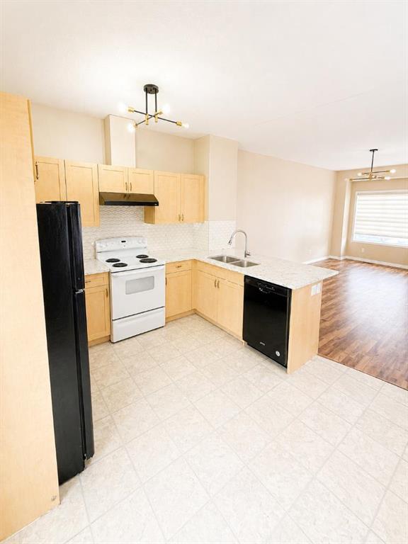 Third View of 204, 111 Tarawood Lane NE, Taradale, Calgary, Alberta, T3J 0C1