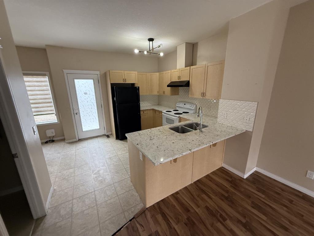 Fifth View of 204, 111 Tarawood Lane NE, Taradale, Calgary, Alberta, T3J 0C1